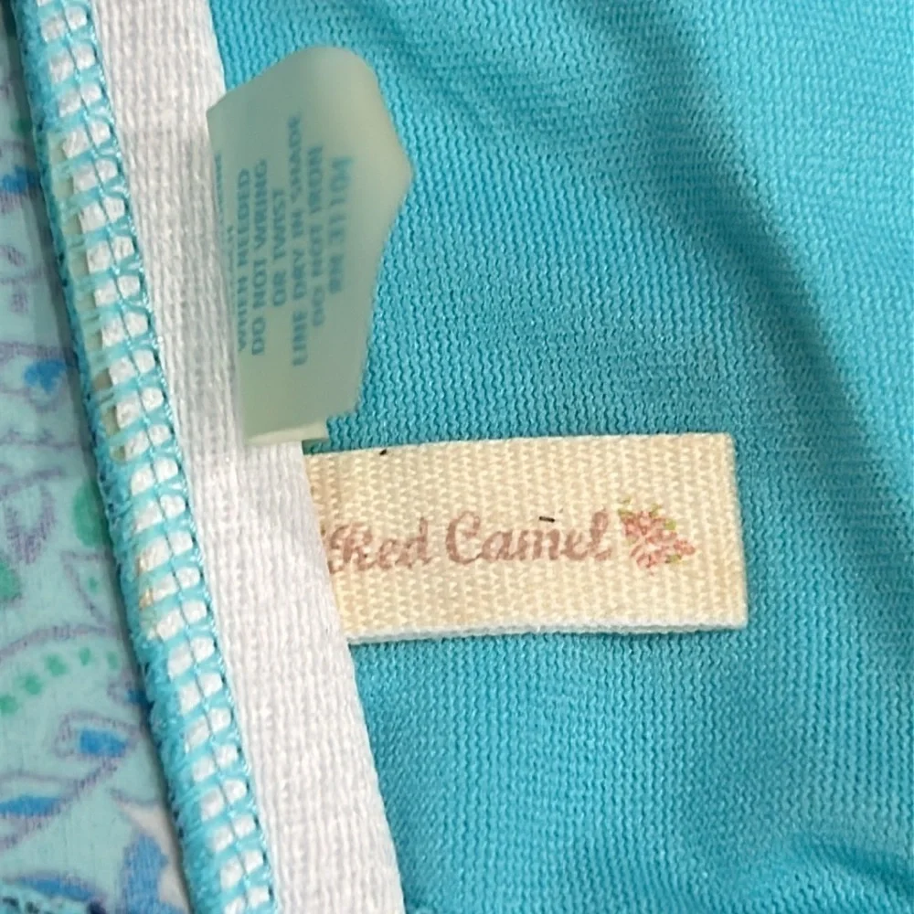 Red Camel red camel